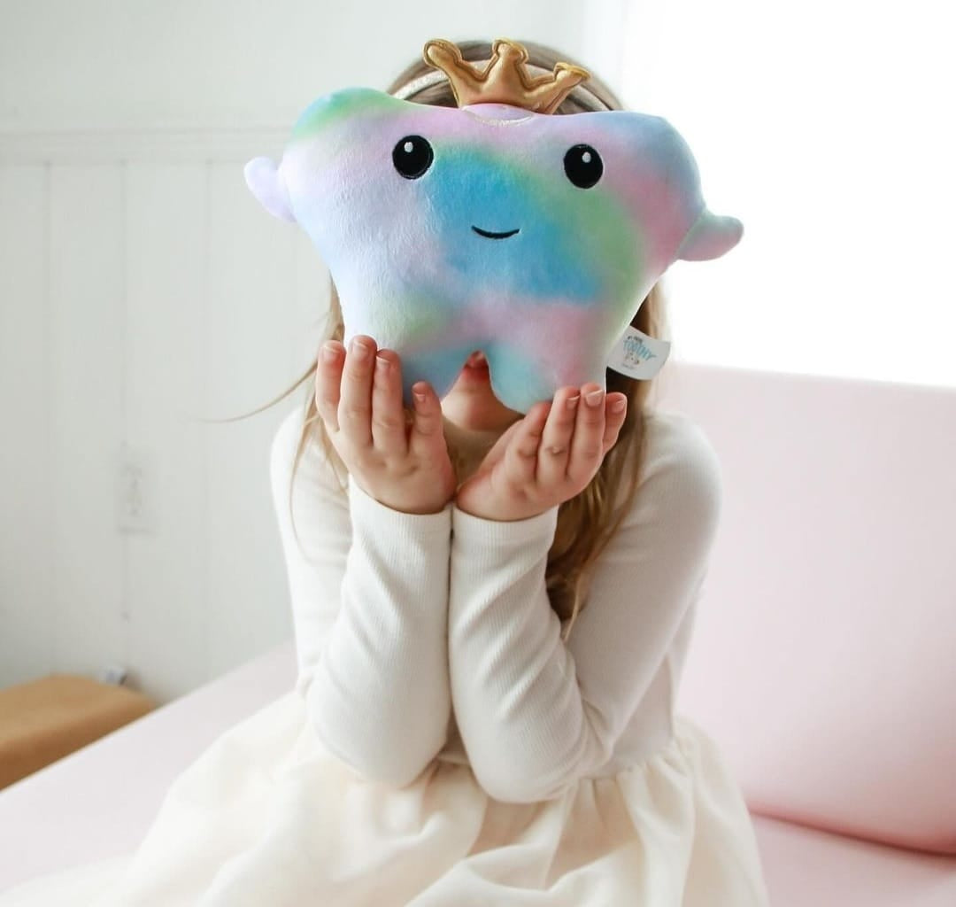 Toothy Plush (Multicolor) image 3
